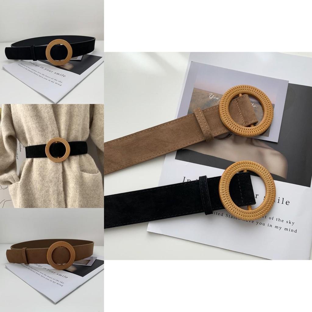 Fashionable Women's Wide Faux Leather Belt In Black With Smooth Round Closure