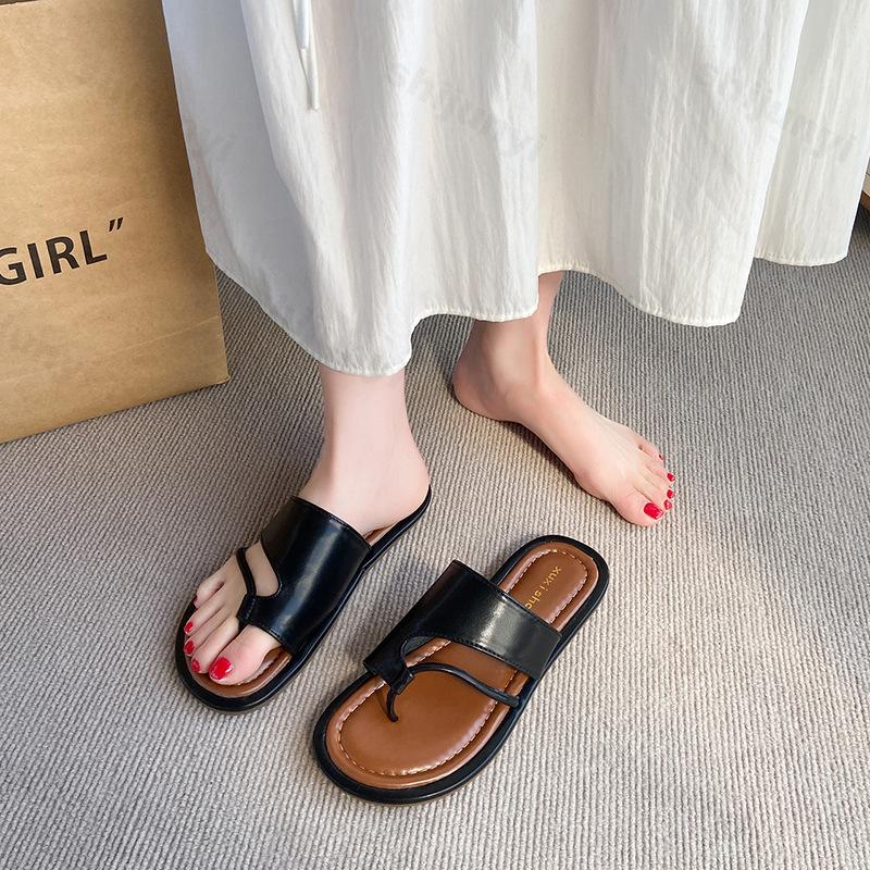 Fashion Women Slippers 2025 Summer Rubber Flip Flops Low Ladies' Leisure Shoes Fashion Comfortable Flat Bottomed Outdoor Beach Shoes