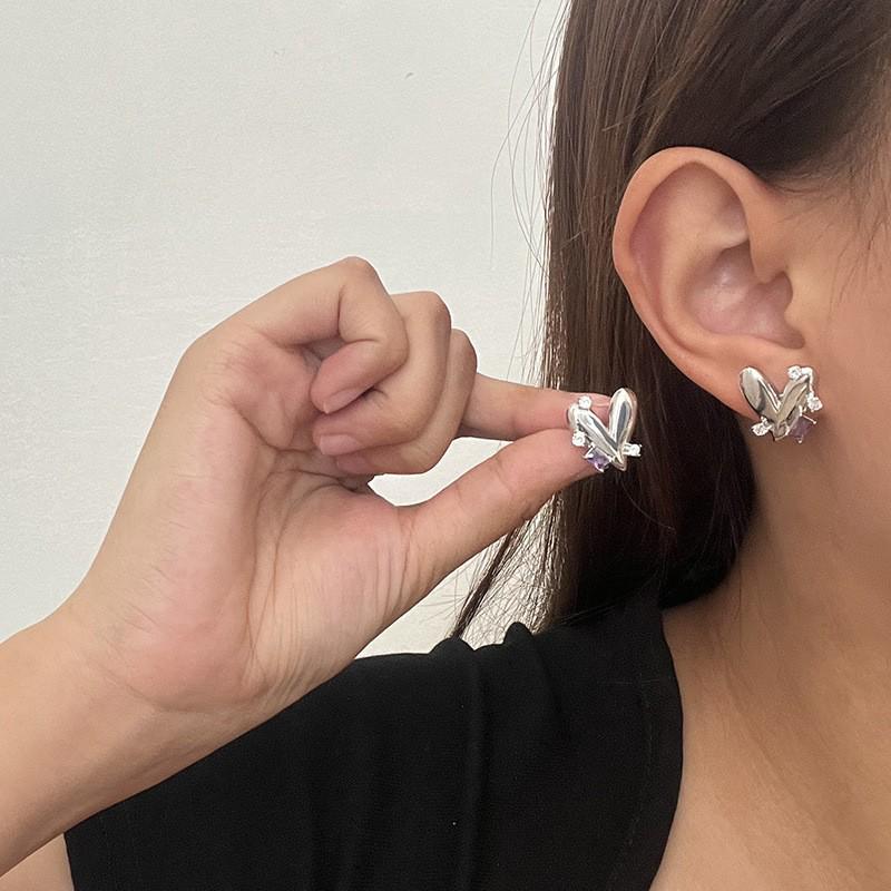 Women's Luxury Textured Metal Hoop Earrings - Versatile Niche Design