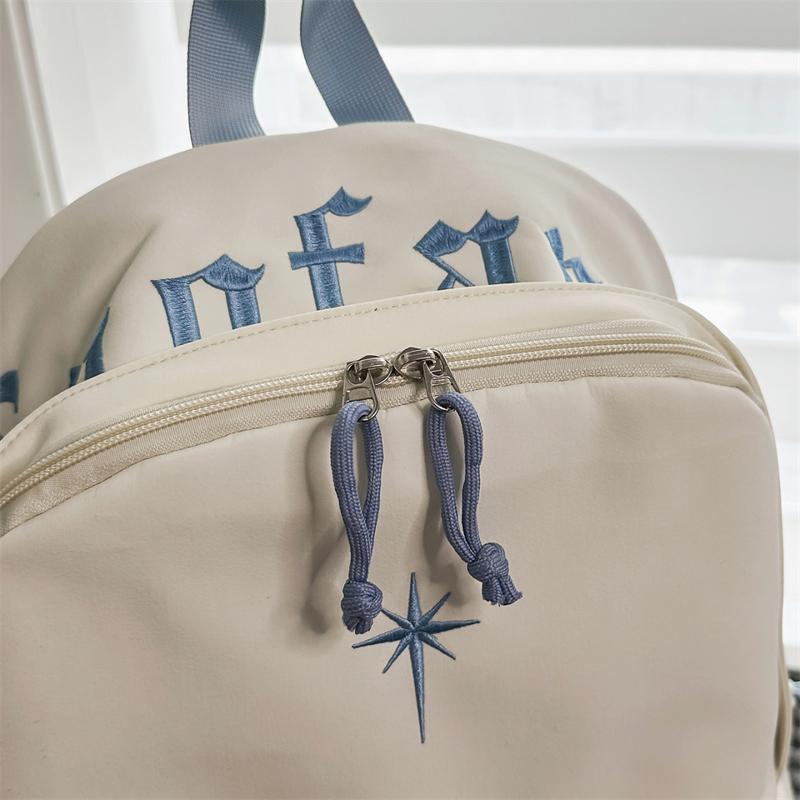 College-Stil Rucksack mit Buchstabenstickerei Leichte Schultasche Damen Rucksack mit großem Fassungsvermögen