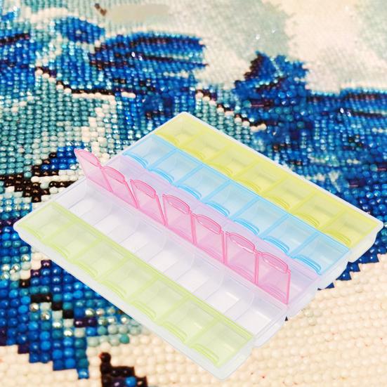 Storage Box Large Capacity Bright Color Dust-proof Lid Design Wide Application Space-saving PP Material Transparent 35 Grids Case Home Supplies