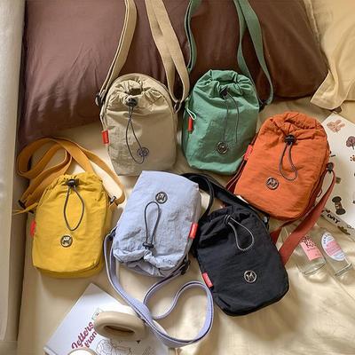 Vielseitige Nylon-Umhängetasche für Sport, Handys & Wasserflaschen - Unisex, Lässig & Fitnessfreundlich