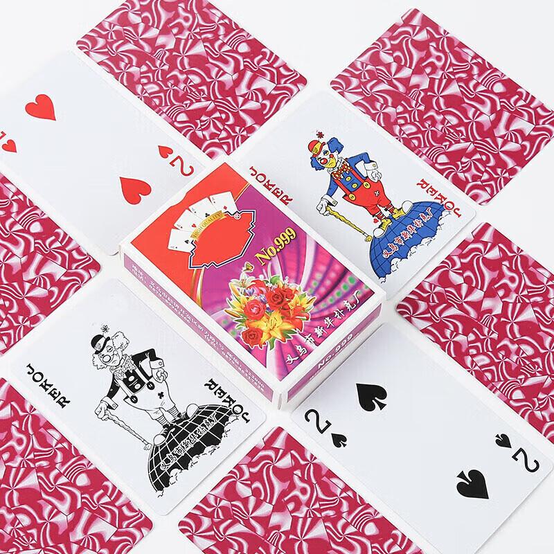 QUANGE Premium Playing Cards (100-Deck Pack)