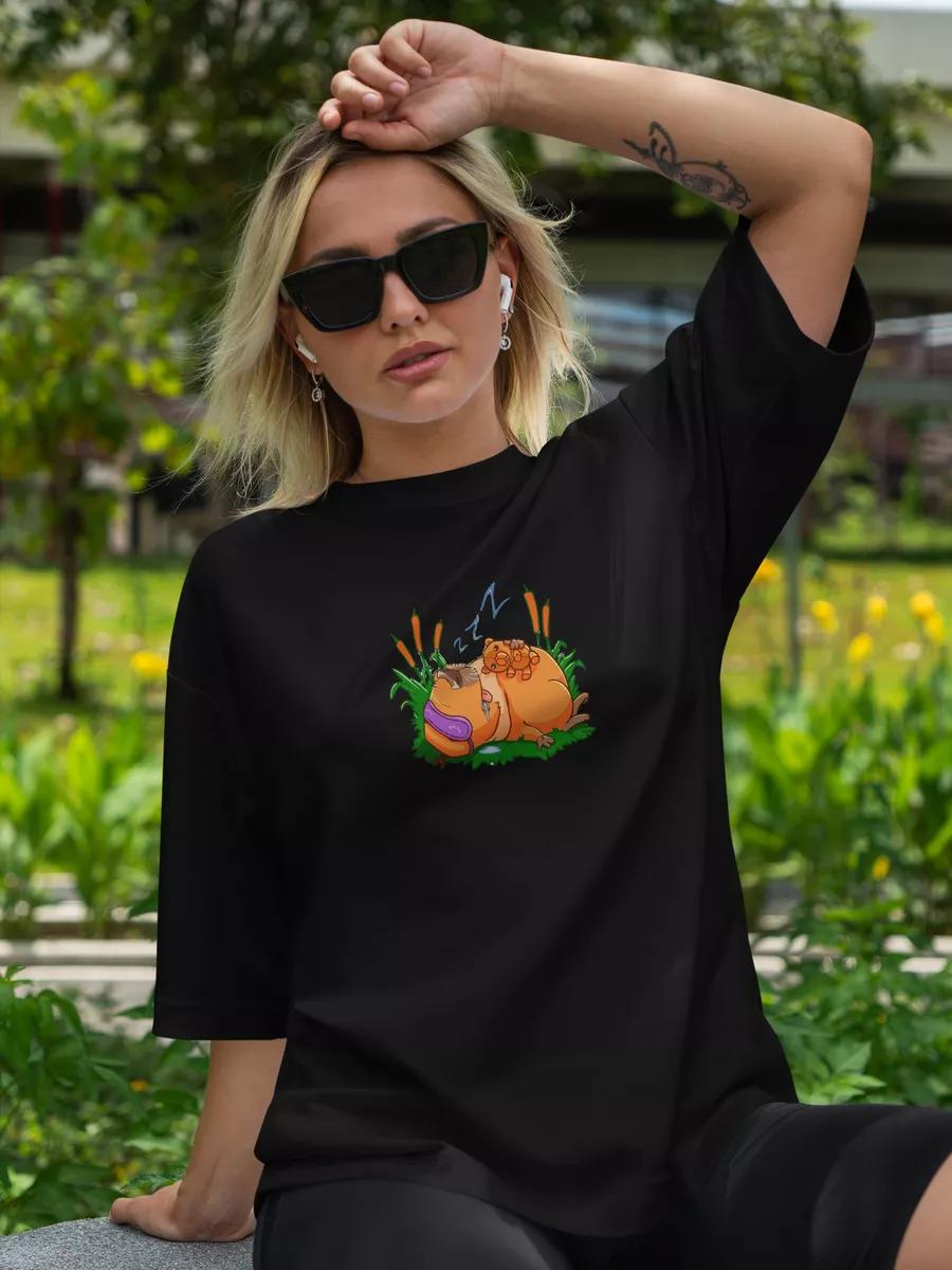 

T-shirt with a sleeping capybara S