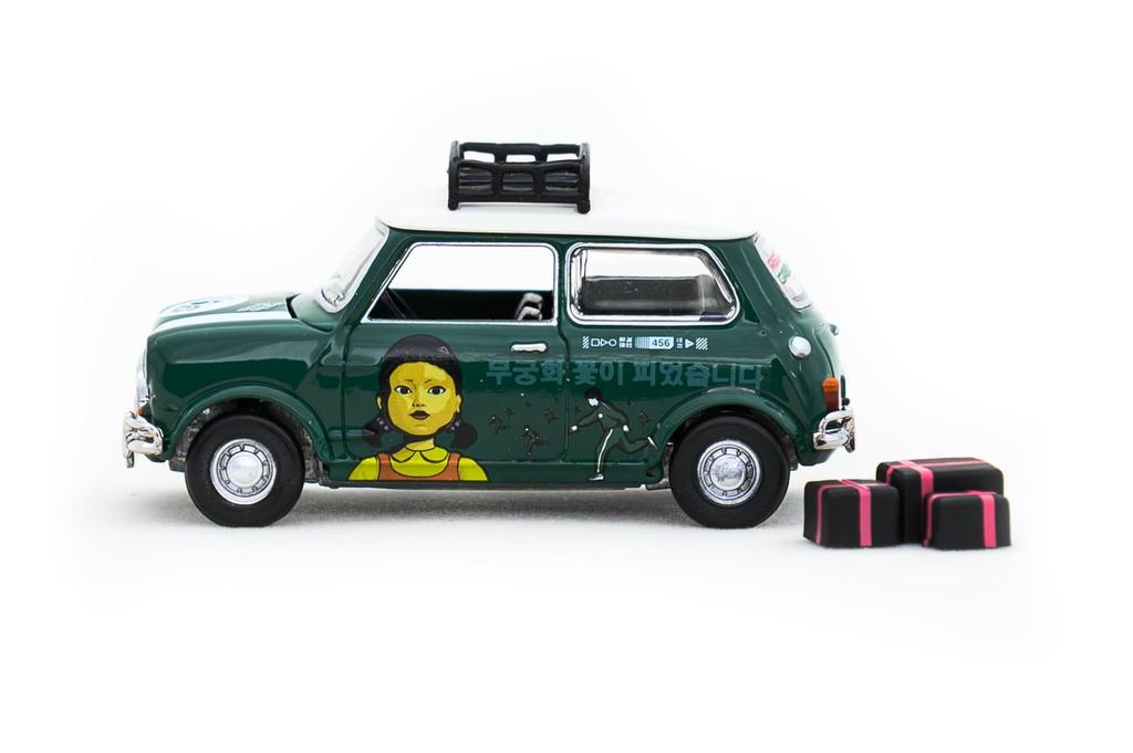 Tiny City Scale Art Car Squid Game 2 456 Diecast Car with Accessories 1/50 No.