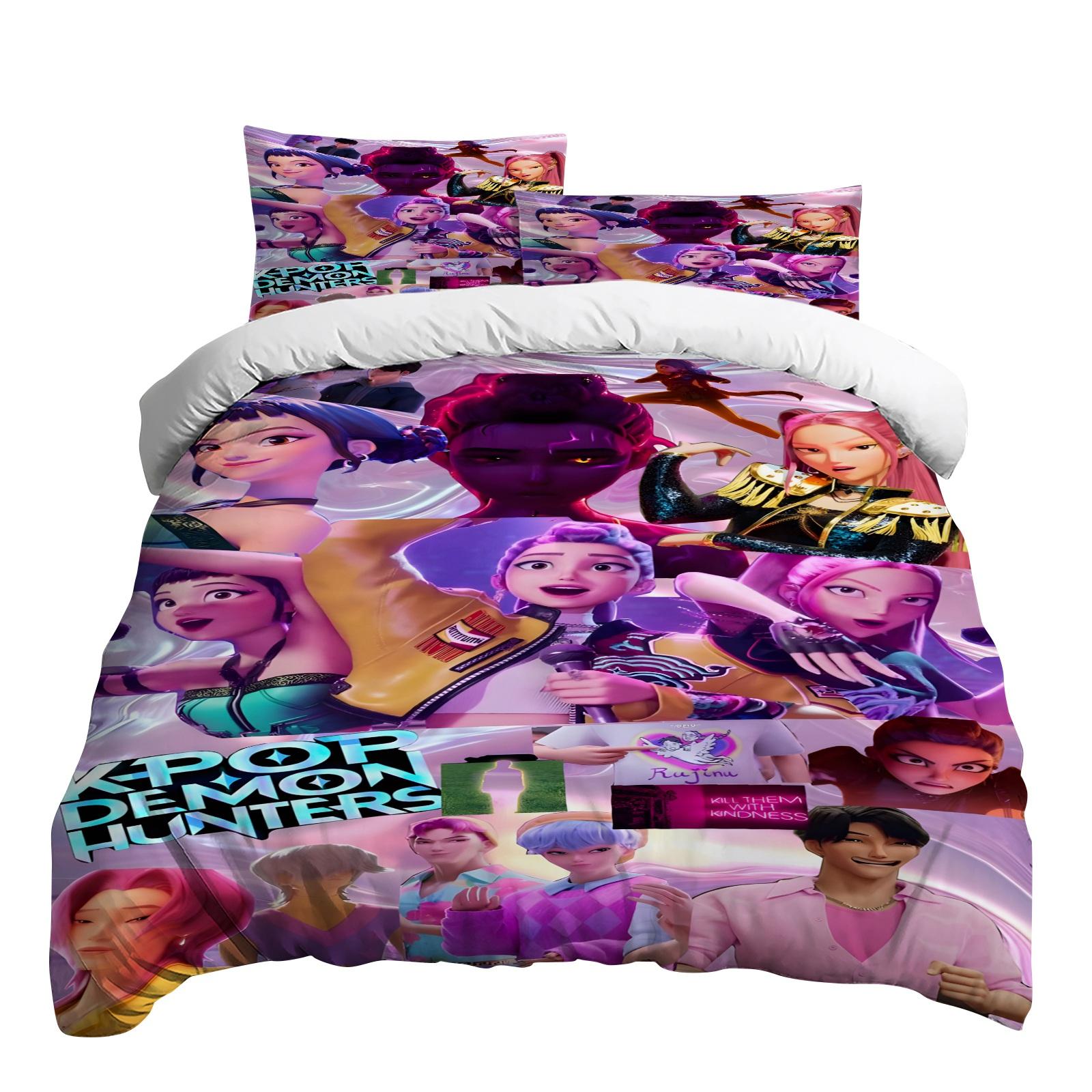 

Пододеяльник с принтом рождественских украшений. Супермягкая матовая микрофибра для двуспальной кровати. Удобный комплект с застежкой-молнией и 2 наволочками. One Size