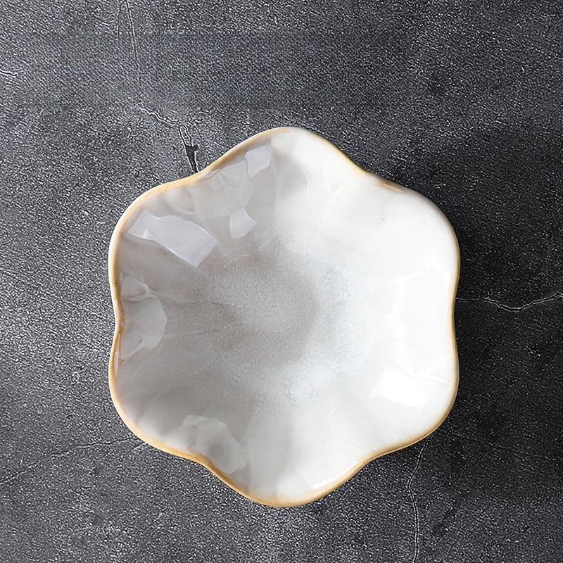 Eleganter Schmuckorganisator aus Keramik in Lotusblattform für Ohrringe, Ringe, Accessoires, perfekt für Geburtstage oder als Geschenk, blütenförmige Schalen