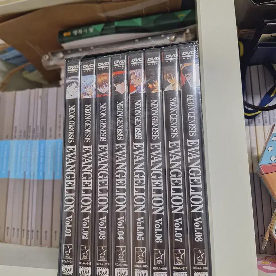 

Evangelion Evangelion Япония DVD абсолютно новый нераспечатанный