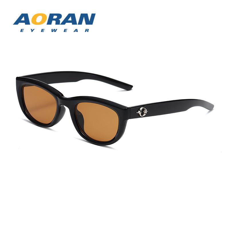 Unisex Oval Sunglasses: European & American Style, Fashionable Small Frame, UV Protection, Perfect for Driving.