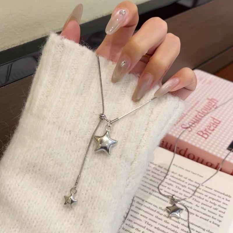 Galaxy To the Appointment Korean Silver Star Pull Necklace Women's Niche Long Sweater Chain High-end Autumn and Winter Accessories