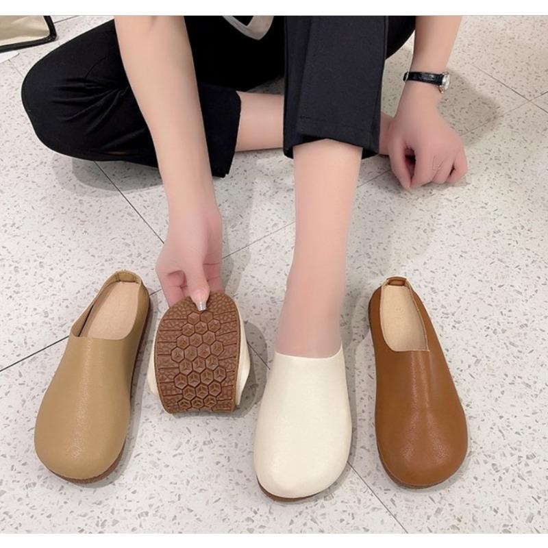 Fashion Women Fashion Flats Slippers Summer New Style Outdoor Non-slip Beach Shoes Lady Casual Flat Shoes Comfort Soft Sole House Slides