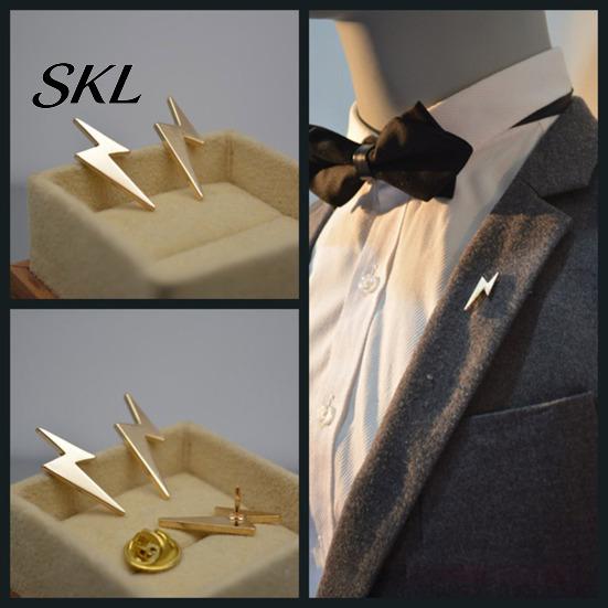 Cast Alloy Brooch Three-dimensional Brooch, Geometric Lines Lapel Pin, Men Suit Accessory with Safety Pin Base, Electroplated Fashion Accessories