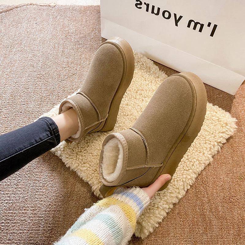 thick-soled snow boots women's winter velvet thickened warm cotton shoes 2025 new one-pedal bread shoes snow cotton