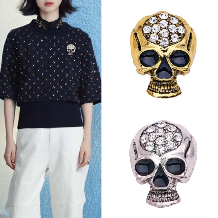 Stylish Skull Brooch Sturdy Alloy Gothic Jewelry for Women Detailed Designs Secure Pin Daily Party Gift