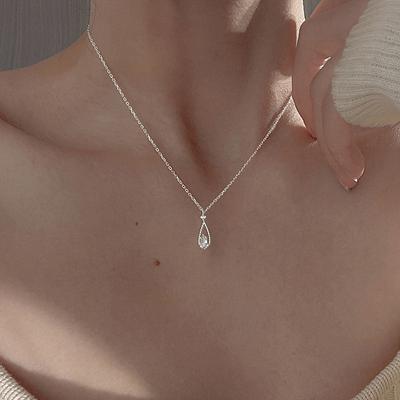 Diamond-Encrusted Zircon Geometric Collarbone Chain Girlfriend Valentine'S Day Gift Simple Water Drop Necklace Pendant