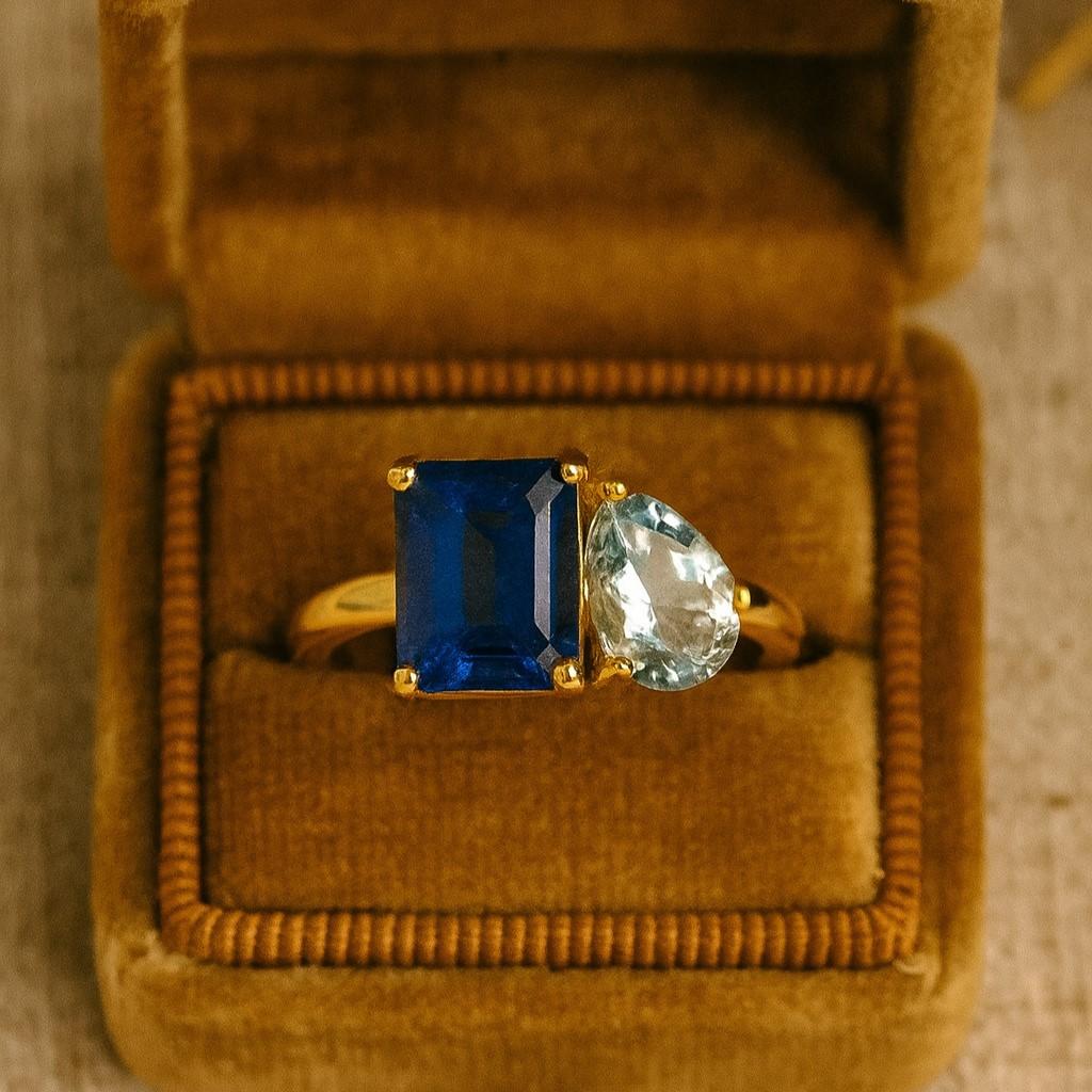Emerald & Pear Cut Birthstone Ring – Custom Toi Et Moi Vintage Ring for Women | Wedding, Engagement, Anniversary, Promise Gift