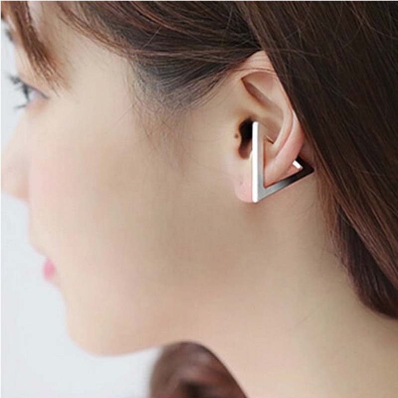 Punk Metal Triangle Ear Clip Earrings for Women Men Fashion Gold Color Geometric No Piercing Ear Buckle Clip On Earring Jewelry