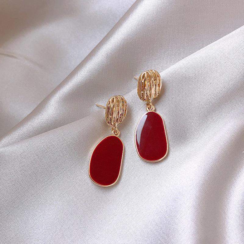 S925 Silver Needle Oval Stud Earrings in Wine Red - 2023 Light Luxury Hong Kong Fashion