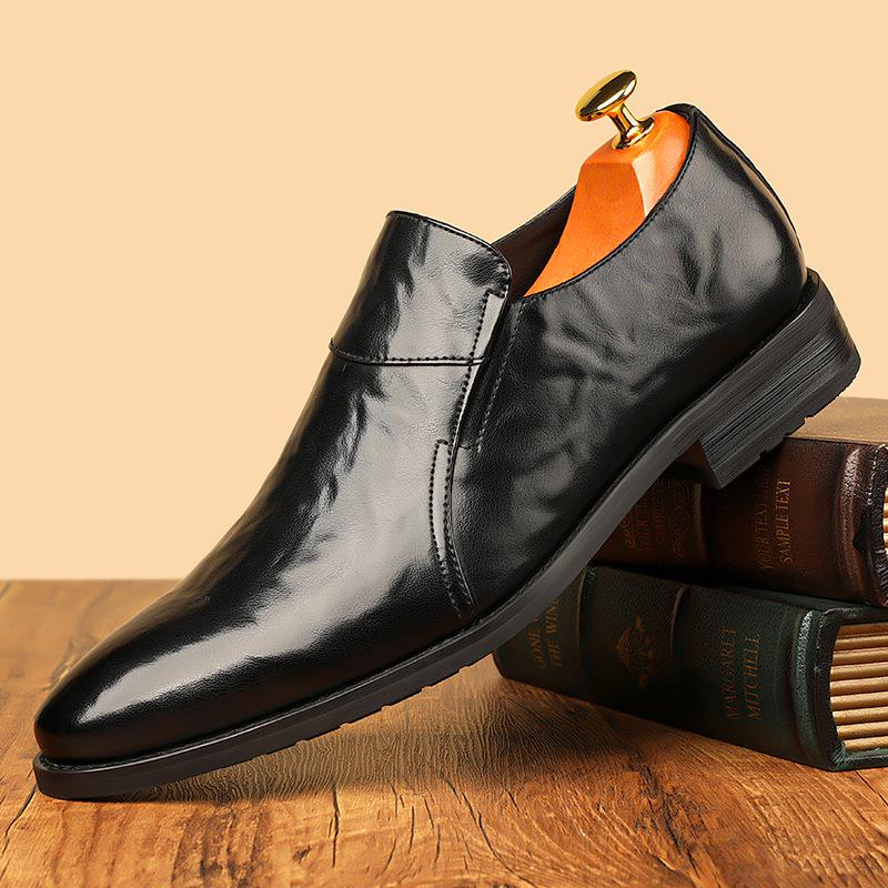 

Дизайнерская мода Новые мужские остроносые лоферы-слипоны Глянцевые черные коричневые лакированные кожаные повседневные туфли Мужская формальная обувь 38