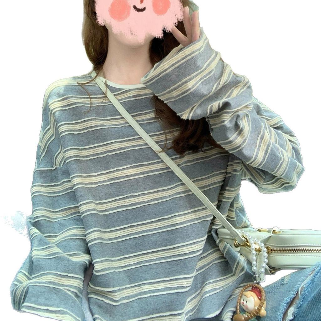 Contrasting color striped long-sleeved t-shirt women's 2026 new autumn lazy style loose casual design top