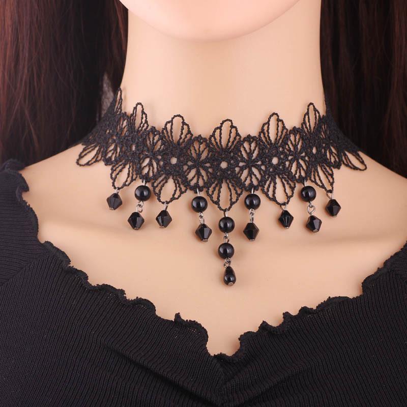 Lace Choker Necklace for Women - Versatile Clavicle Chain with Fake Collar Accessory
