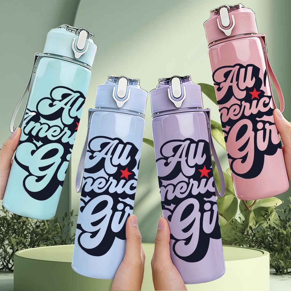 1PC All American Girl Letter Graphic,750ml Color Plastic Sports Water Bottle,Leakproof Flip Straw Lid,Suitable for Sports Office Home Use