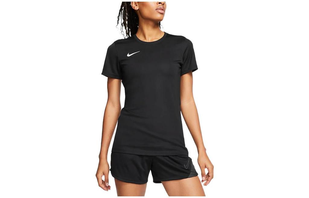 Nike T Shirts Women's Black Crew Neck Moderate Straight Fit BV6728-010
