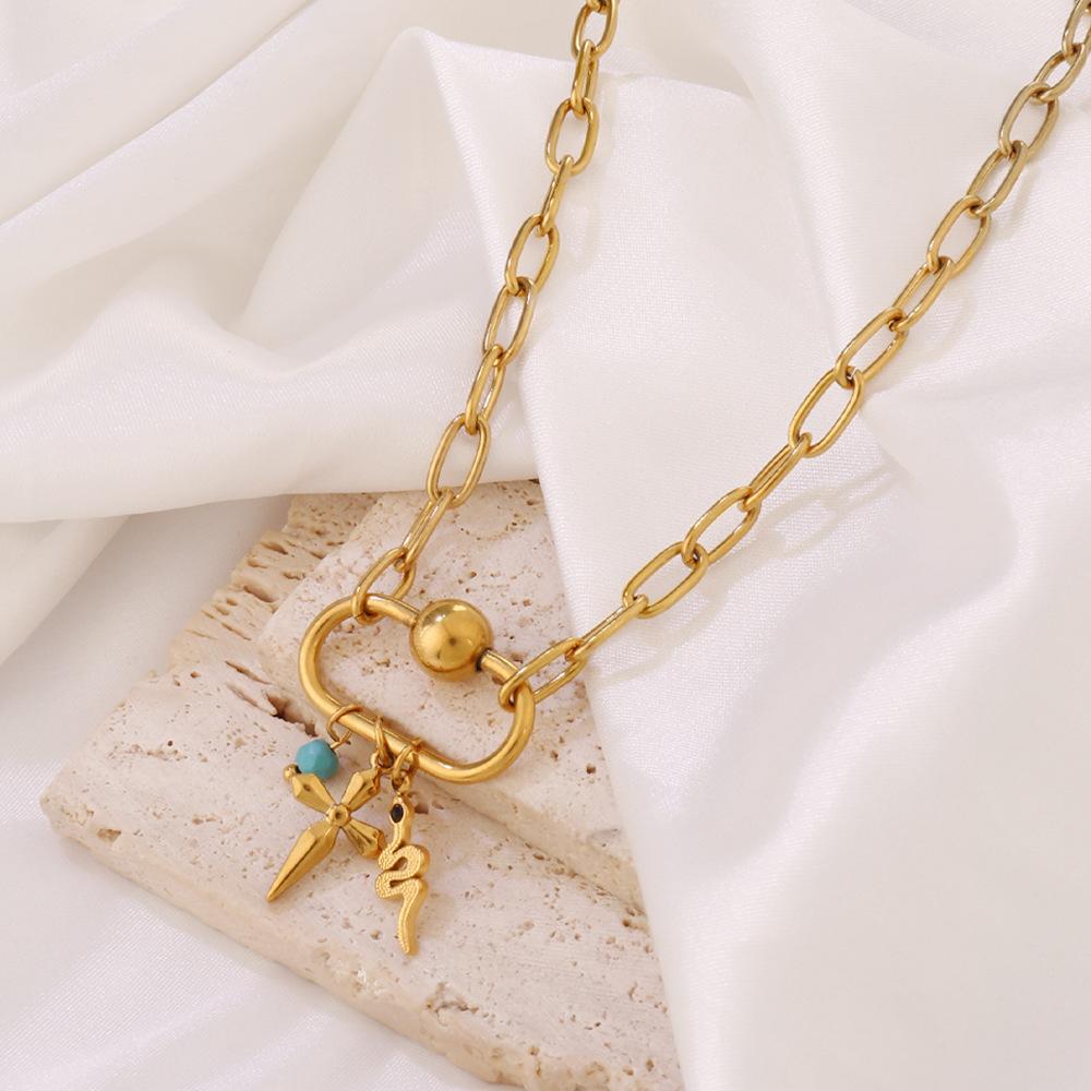 Paperclip Charm Necklace for Women, Gold Chunky Charm Necklaces Starfish Seashell Jewelry Charms Boho Gift Minimalism Metallic Style