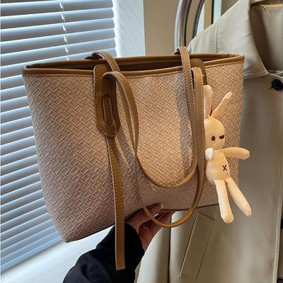 Large Capacity Women's Portable Tote Bag Women's New Fashionable Versatile Shoulder Bag