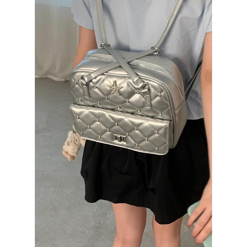 

Summer fashion underarm bag women s 2025 new diamond tote bag large capacity shoulder backpack серебряный