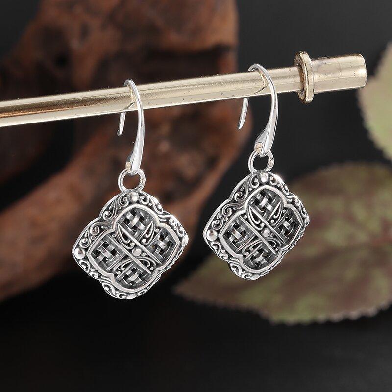 Retro Fashion Red Zircon Earrings for Women Classic Drop Shape Exquisite Elegant Jewelry Accessories Gift