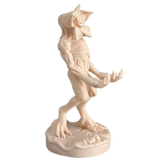 3D-gedruckter Stifthalter Gruseliger Bleistifthalter für Heim- und Bürodekoration Stehender Schreibtischorganisator für TV-Serienfans Sammler