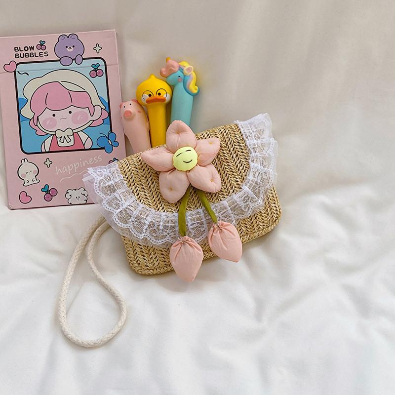 Adorable Cartoon Kids Crossbody Bag Woven Straw Lightweight Beach Flower Bag Summer 2024 Khaki
