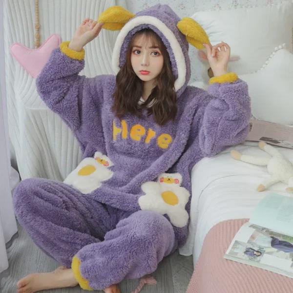 Damen Langhaariger Flanell-Pyjama mit Kapuze - Dicker, warmer Korallenfleece-Anzug für Herbst/Winter