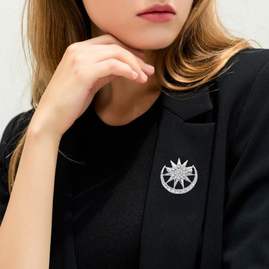 Zinc Alloy Brooch Pin, Moon Star Shape Lapel Badge with Rhinestones Inlaid, Decorative Collar Pin for Sweaters Collars Hats Bags Coats Scarves