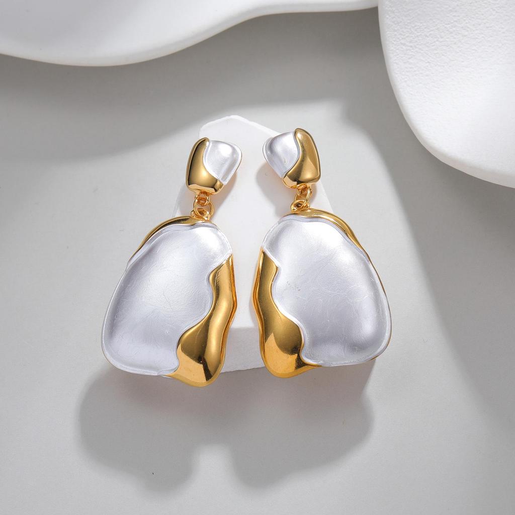 Xiaohongshu Top-Selling Geometric Enamel Color Block Earrings: Fashionable High-End Stainless Steel Jewelry for New Year