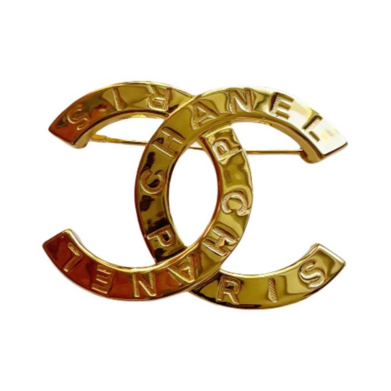 

CHANEL Double C Logo - Brooch Men s and Women s Couple Style Gold золотий