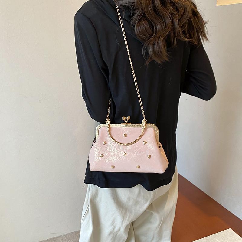 Stylish Casual Shell Bag For Summer Fashion With Trendy Colors And Soft Pu Material