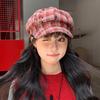 Retro Kontrastfarbene Karomuster-Baretts für Damen Japanisch Personalisierte Vielseitige Gesichtsbetonende Kleine Literarische Malerhüte