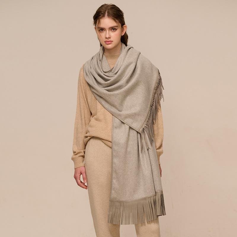 

Winter new cashmere warm tied goatskin fringed scarf autumn and winter fashion shawl Above 175cm верблюд