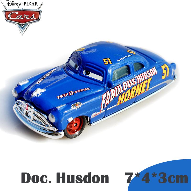 Disney Pixar Cars 2 Serie Clan da Corsa Badass DJ Lumaca Agente Boust Modello in Metallo Diecast Fine Toys Macchina Ragazzo Regalo di Capodanno