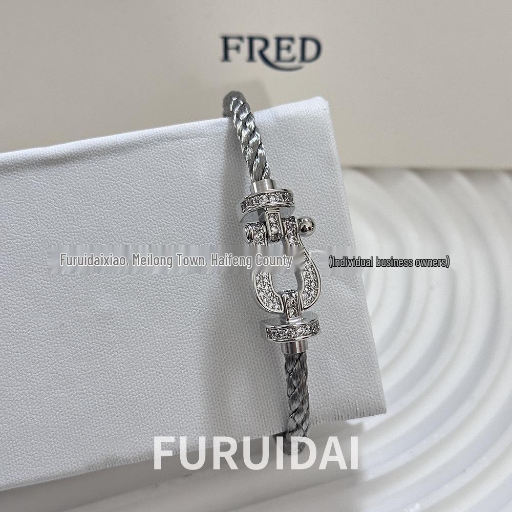 Fei Family Diamond Horseshoe Bracelet: Zodiac-Themed DIY Steel Wire for Couples