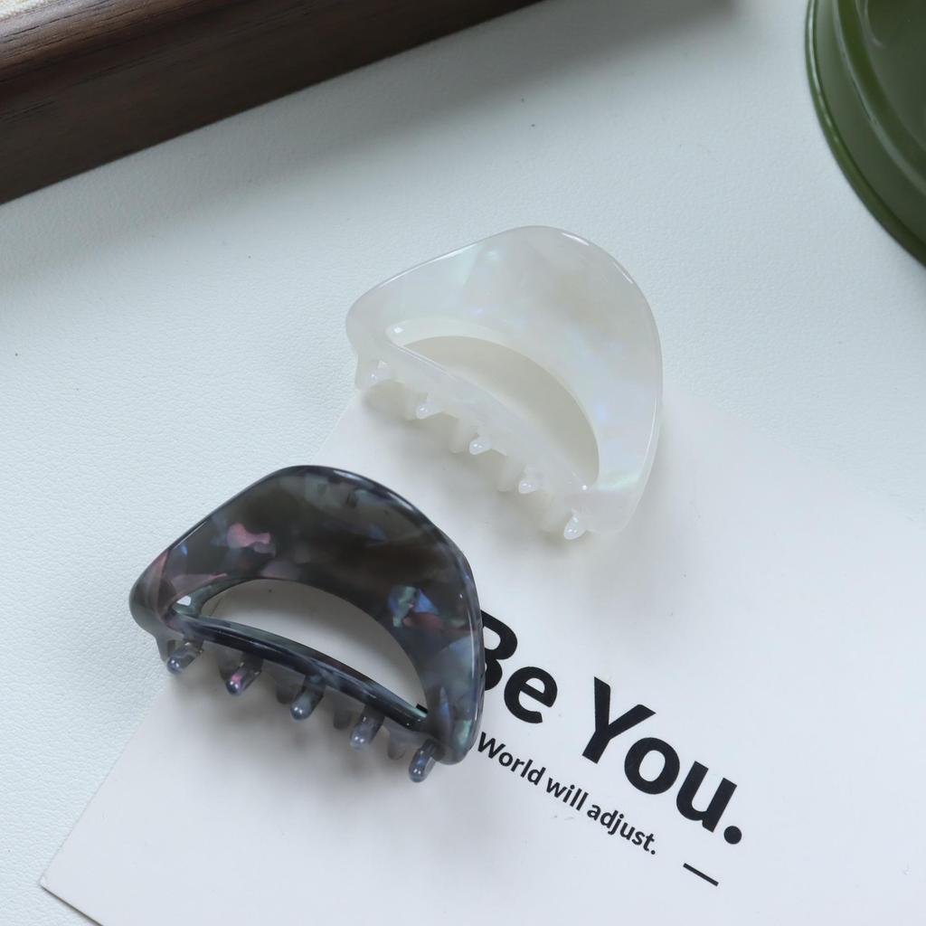Nan Rui 4.5cm Acetate Hollow Semicircle Claw Clip - Sweet & Trendy Hair Accessory