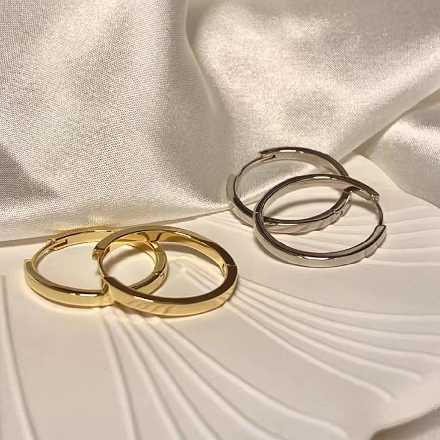 Circular Earrings - New Style Stud Earrings - Unique Design - Plain Circular Ear Hoop - Women's Accessory