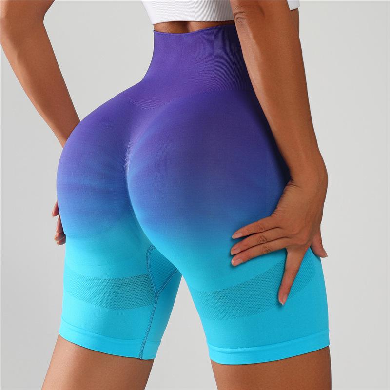 High-Waist Seamless Gradient Yoga Shorts - Women's Peach Butt Slimming Three-Quarter Length for Running & Fitness