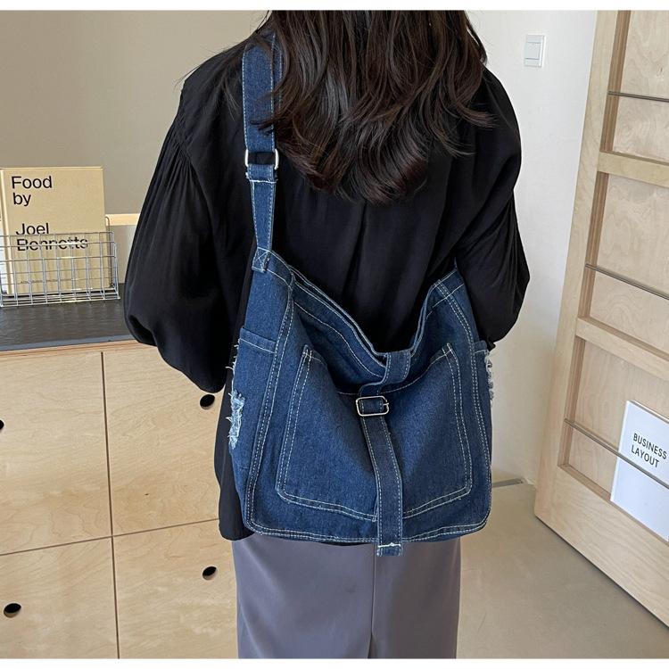 Popular portable shopping bag bag large capacity denim underarm tote bag women's bag 2025 new shoulder messenger bag
