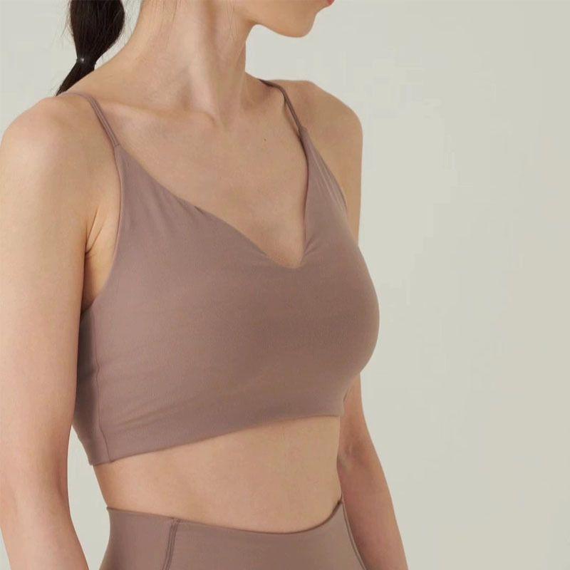 Export 2024 New Arrival Sports Gym Vest Beauty Back Running Quick-Drying Wrapped Chest Yoga Straps Bra Tops Women
