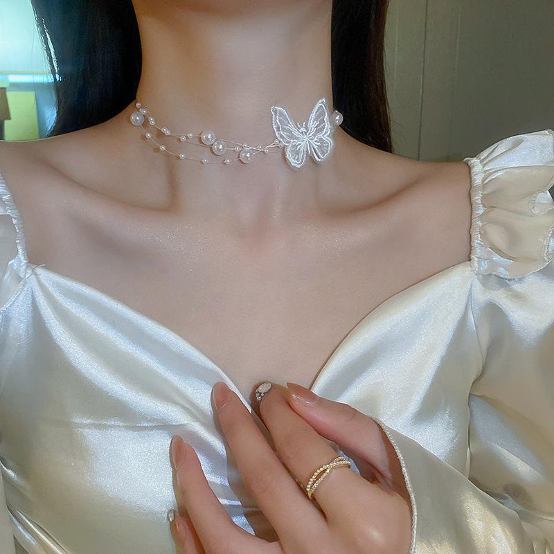 Butterfly Drop Oil Pearl Faux Crystal Necklace Versatile High-end Clavicle Chain Niche Design Jewelry Women