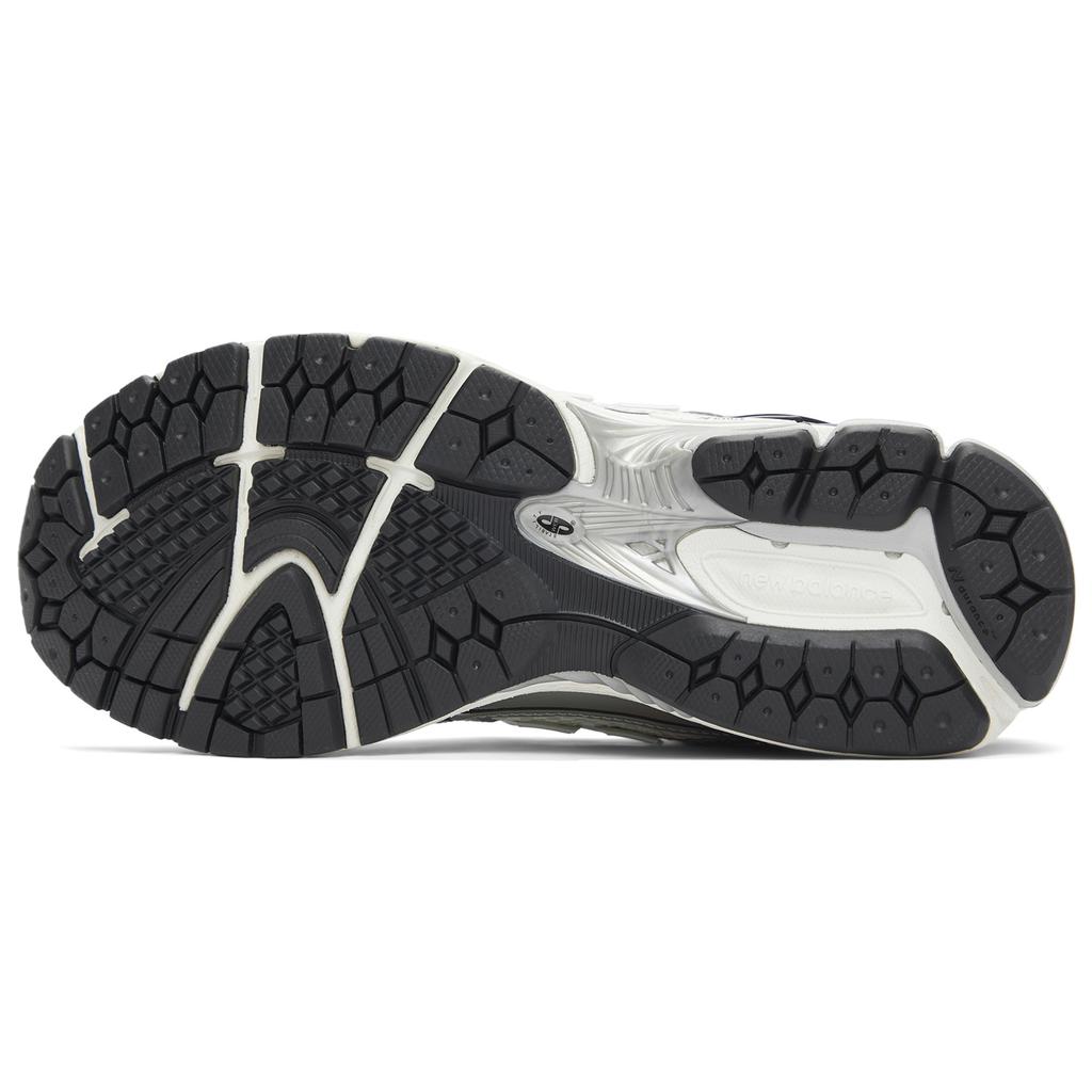 New Balance 1906R 'Silver Metallic Black' Sneakers M1906RER