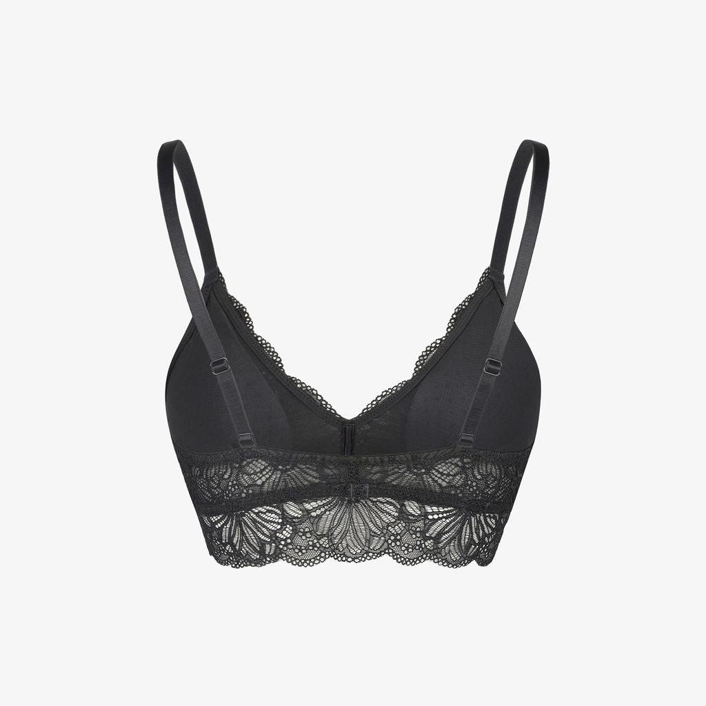 Hwillaeondeoweeo [Set] Glow Lace Bra Top + 3 Types Of Panties (Triangles/Thongs/Boys Shorts) Choose 1 Set (Fi261Br01F022031)